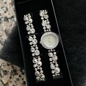 New watch with rhinestones and matching bracelet set